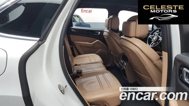 PORSCHE Cayenne (PO536) 3.0 E-High 2020 — photo 12 sur 26