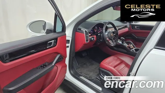 PORSCHE Cayenne (PO536) 3.0 2022 — photo 10 sur 20
