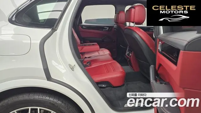 PORSCHE Cayenne (PO536) 3.0 2022 — photo 12 sur 20