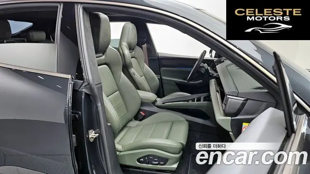 PORSCHE Macan EV Turbo 2025 — photo 12 sur 20