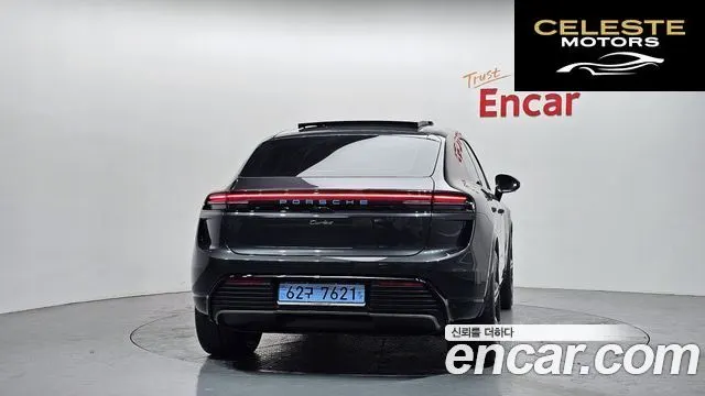 PORSCHE Macan EV Turbo 2025 — photo 4 sur 20
