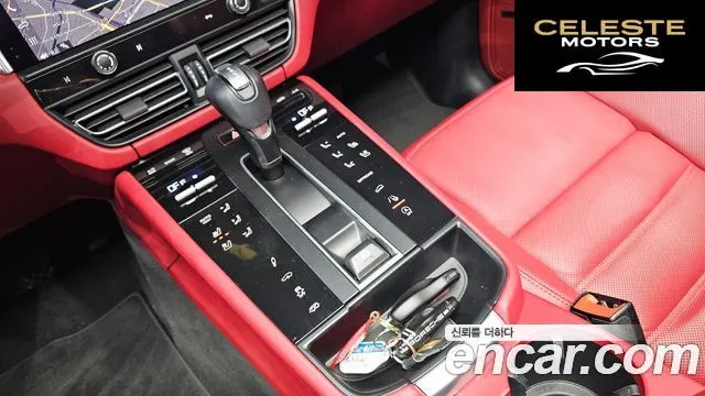 PORSCHE Macan 2.9 GTS 2023 — photo 9 sur 20