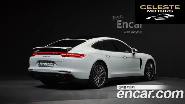 PORSCHE Panamera (971) 2.9 4S 2018 — photo 2 sur 20