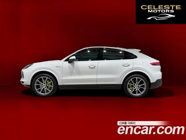 PORSCHE Cayenne (PO536) 3.0 E-HighCoupé 2020 — photo 25 sur 26