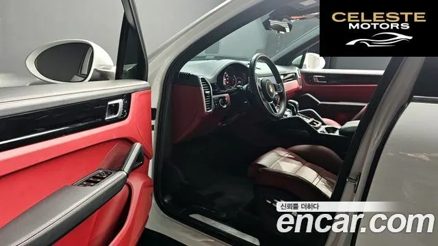 PORSCHE Cayenne (PO536) 3.0 2019 — photo 12 sur 20