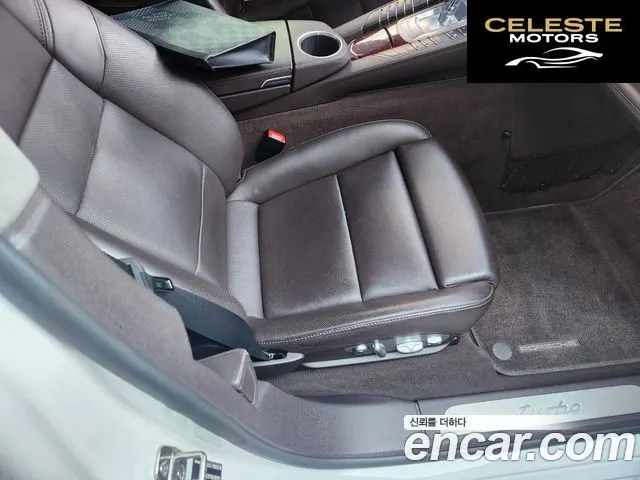 PORSCHE Panamera 4.8 Turbo 2011 — photo 10 sur 22