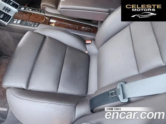 PORSCHE Panamera 4.8 Turbo 2011 — photo 12 sur 22