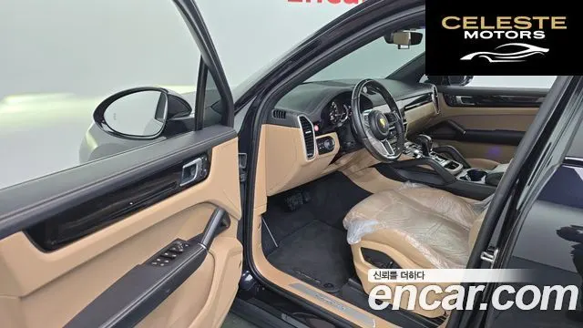 PORSCHE Cayenne (PO536) 3.0 E-High 2022 — photo 10 sur 26