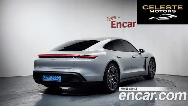 PORSCHE Taycan 2022 — photo 2 sur 20