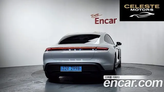 PORSCHE Taycan 2022 — photo 4 sur 20