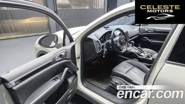 PORSCHE Cayenne 3.0 2012 — photo 10 sur 20