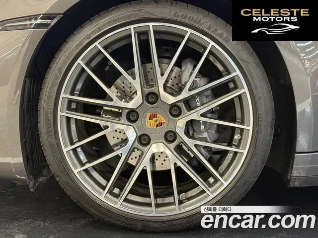 PORSCHE 911 (992) Carrera Cabriolet 2024 — photo 20 sur 26