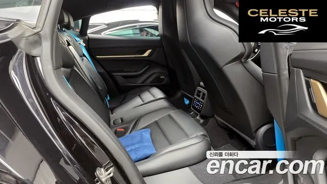 PORSCHE Taycan 2025 — photo 12 sur 26