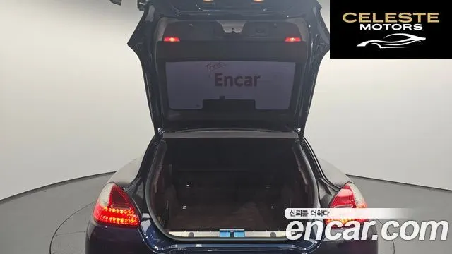 PORSCHE Panamera 3.6 AWD 2012 — photo 20 sur 20