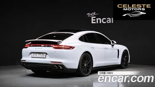 PORSCHE Panamera (971) 2.9 4S 2018 — photo 2 sur 26