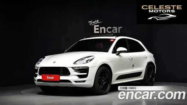 PORSCHE Macan 3.0 GTS 2018 — photo 22 sur 26