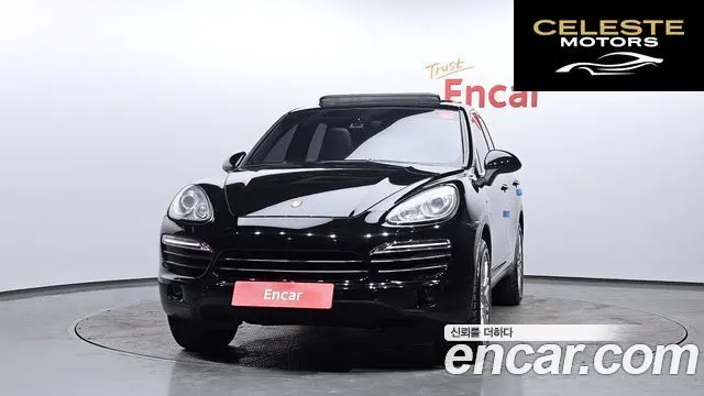 PORSCHE Cayenne 4.8 S 2012 — photo 3 sur 20