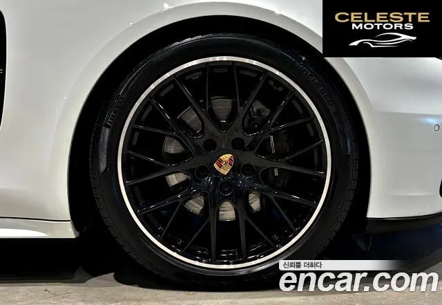 PORSCHE Panamera (971) 3.0 AWD 2020 — photo 8 sur 26