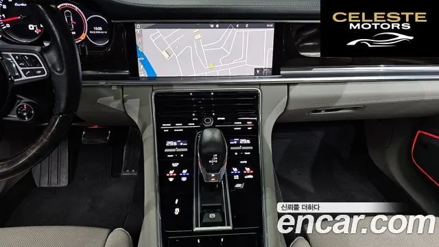 PORSCHE Panamera (971) 4.0 Turbo 2019 — photo 15 sur 26