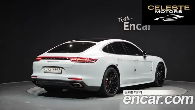 PORSCHE Panamera (971) 4.0 Turbo 2019 — photo 2 sur 26