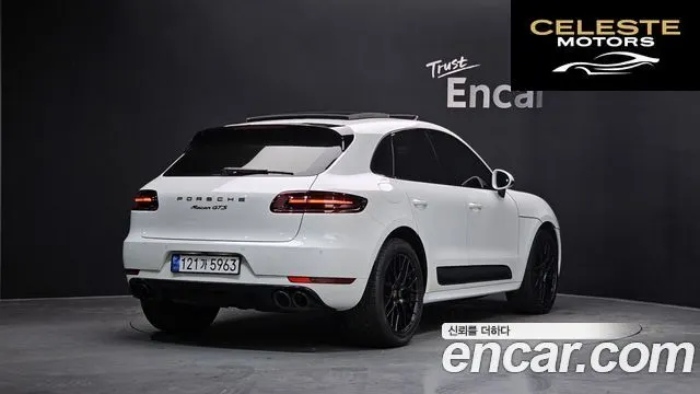 PORSCHE Macan 3.0 GTS 2018 — photo 2 sur 20