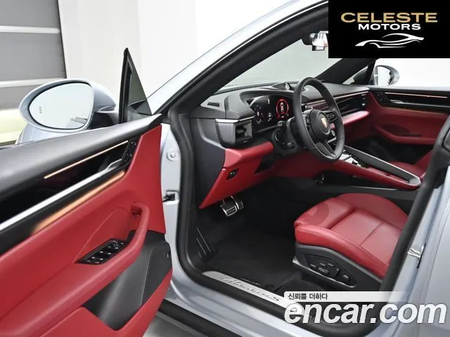 PORSCHE Macan EV 4S 2025 — photo 10 sur 26