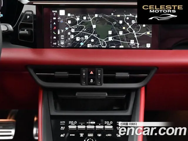 PORSCHE Macan EV 4S 2025 — photo 14 sur 26