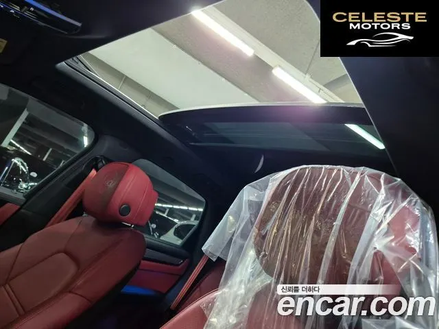 PORSCHE Cayenne (PO536) 3.0 E-HighEdition 2023 — photo 19 sur 26