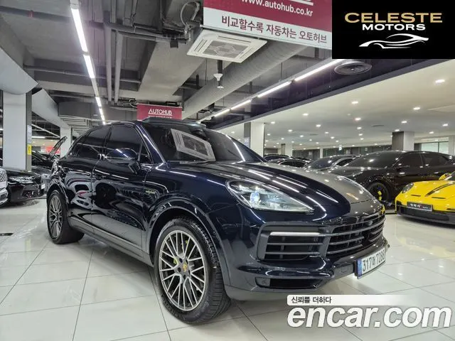 PORSCHE Cayenne (PO536) 3.0 E-HighEdition 2023 — photo 2 sur 26