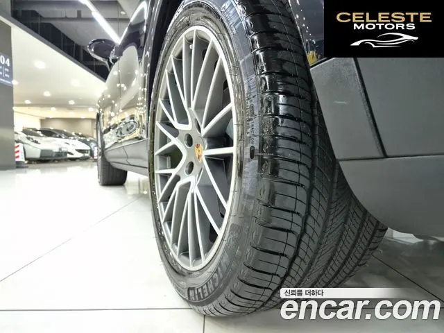 PORSCHE Cayenne (PO536) 3.0 E-HighEdition 2023 — photo 20 sur 26