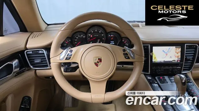 PORSCHE Panamera 3.6 AWD 2012 — photo 13 sur 26