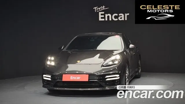 PORSCHE Panamera 3.0 2012 — photo 3 sur 26
