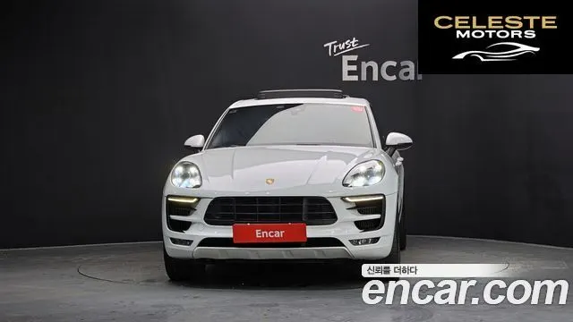 PORSCHE Macan 3.0 GTS 2018 — photo 3 sur 20