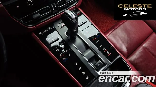 PORSCHE Macan 2.9 GTS 2024 — photo 9 sur 26