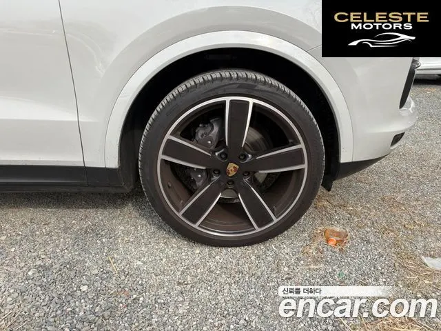 PORSCHE Cayenne (PO536) 3.0 Coupé 2021 — photo 6 sur 26
