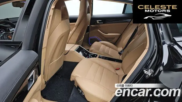 PORSCHE Panamera (971) 3.0 AWD 2018 — photo 11 sur 20
