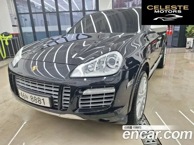 PORSCHE Cayenne 4.8 Turbo 2008 — photo 21 sur 22