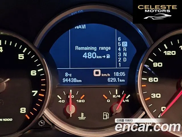 PORSCHE Cayenne 4.8 Turbo 2008 — photo 9 sur 22