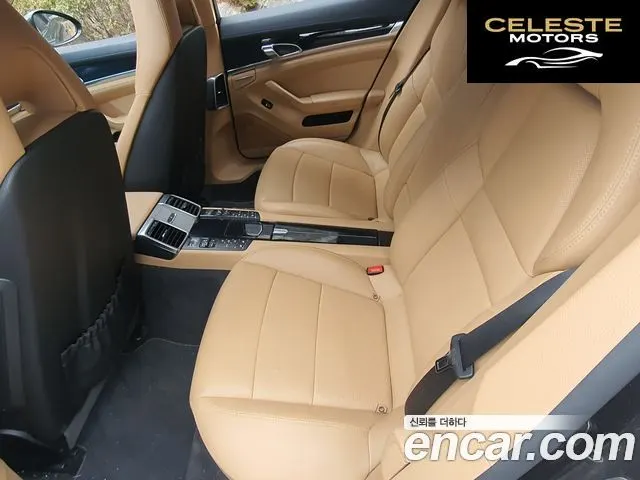 PORSCHE Panamera 3.0 2016 — photo 11 sur 26