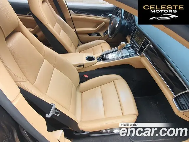 PORSCHE Panamera 3.0 2016 — photo 13 sur 26
