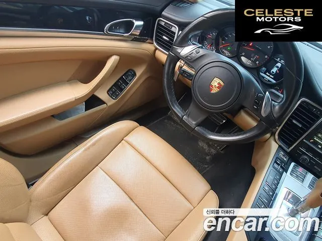 PORSCHE Panamera 3.0 2016 — photo 17 sur 26