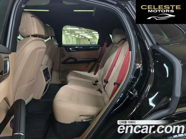 PORSCHE Cayenne (PO536) 3.0 E-HighCoupé 2021 — photo 12 sur 26