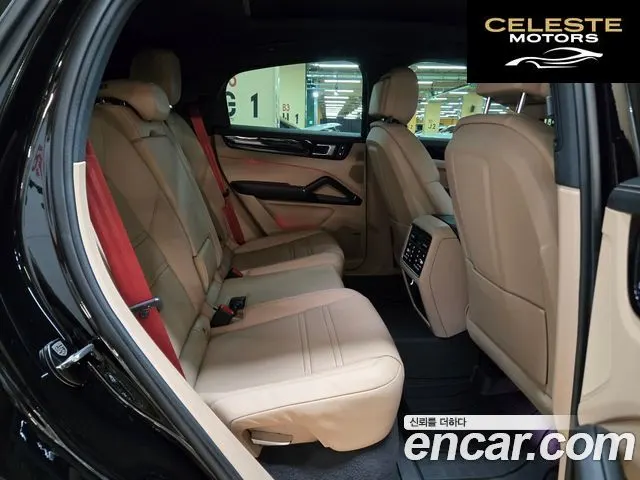 PORSCHE Cayenne (PO536) 3.0 E-HighCoupé 2021 — photo 7 sur 26