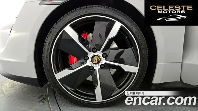 PORSCHE Taycan 4S 2022 — photo 5 sur 20