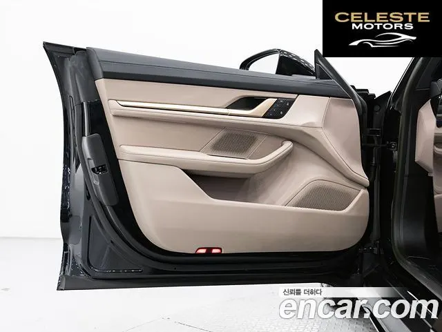 PORSCHE Taycan 4 2024 — photo 16 sur 26