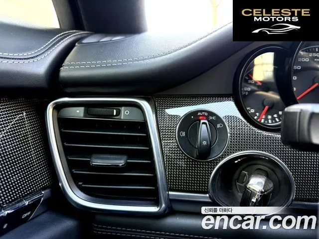 PORSCHE Panamera 4.8 GTS 2013 — photo 16 sur 26