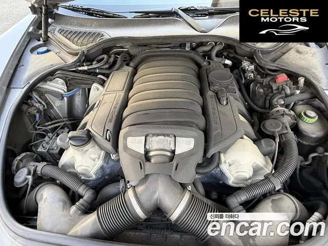 PORSCHE Panamera 4.8 GTS 2013 — photo 6 sur 26