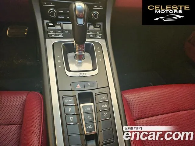 PORSCHE 911 Carrera 4 Cabriolet 2017 — photo 6 sur 13