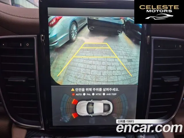 PORSCHE Panamera 3.6 AWD 2011 — photo 13 sur 26