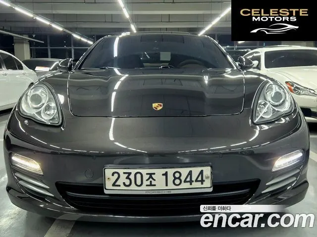PORSCHE Panamera 3.6 AWD 2011 — photo 25 sur 26